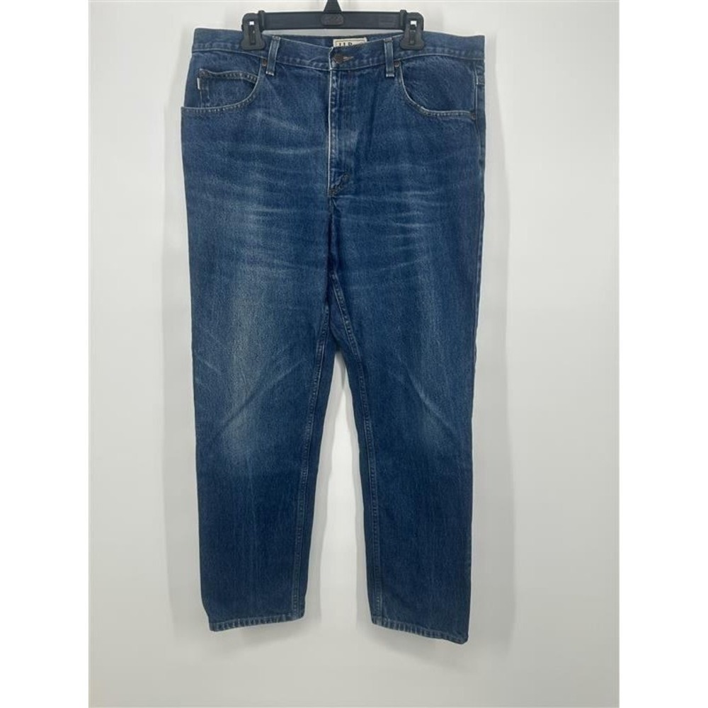 LL Bean Classic Fit Mens Jeans 38x32 Medium Wash Blue Denim 100% Cotton 38 x 32